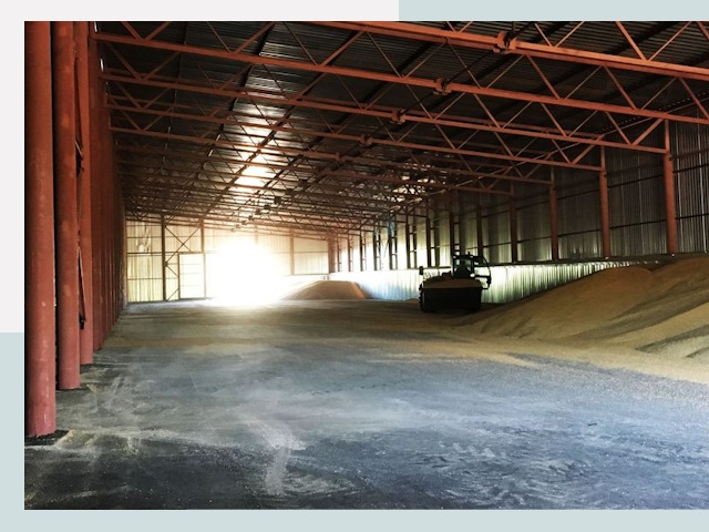 Строительство зернохранилищ в Минусинске