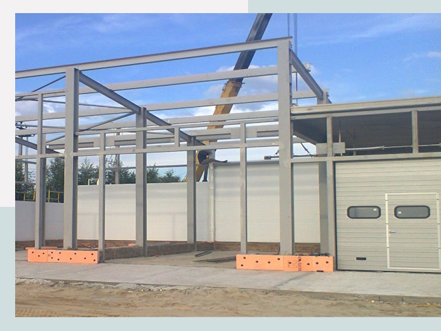 Строительство автосервисов от СтальСтрой-Мнс по цене 610 руб.