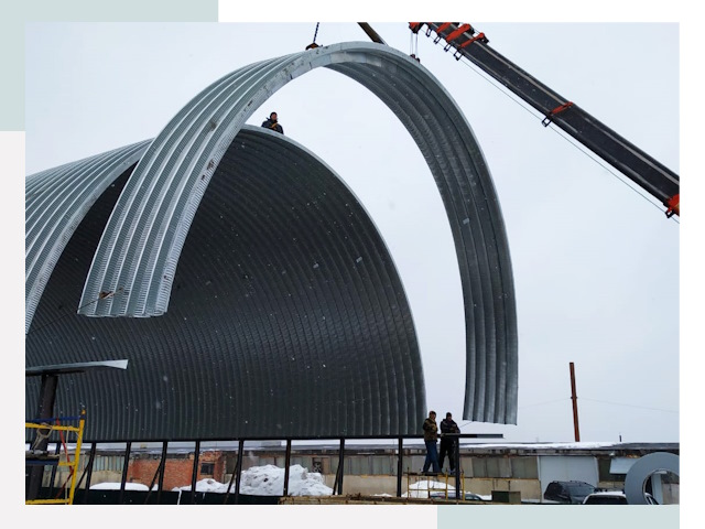 Полукруглые ангары в Минусинске