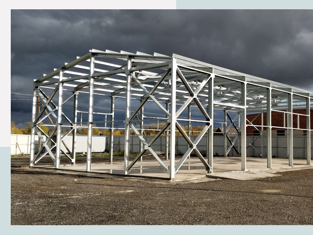 Двускатные ангары в Минусинск от 610 руб. за квадрат