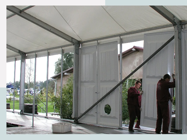 Быстро сборные шатры в Минусинск от 610 руб. за м²