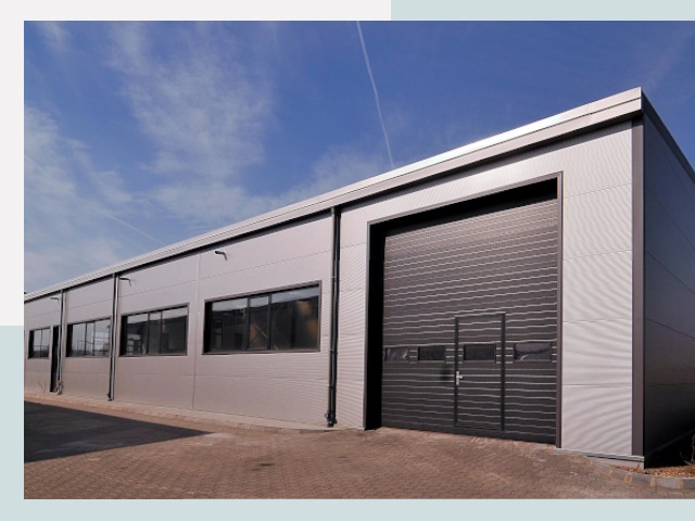 Быстровозводимые склады от СтальСтрой-Мнс по цене 610 руб.