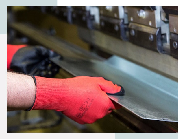 Гибка металла в Минусинск от 610 руб. - Надёжно и быстро